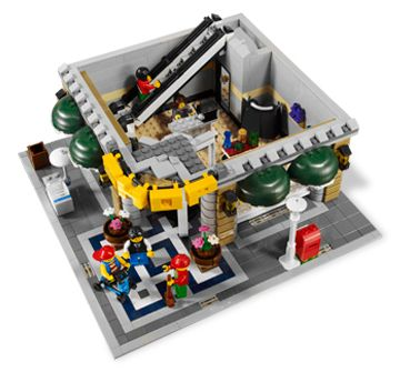 LEGO® Creator Expert Grand Emporium 10211 (Retired)