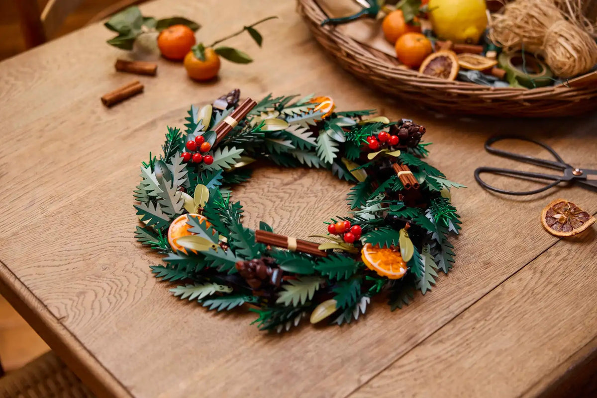 LEGO® Icons Wreath 10340