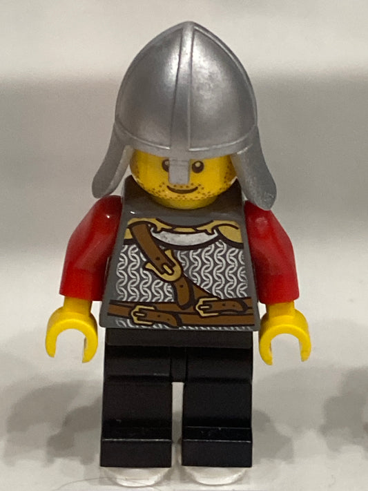 cas475 Minifigure Kingdoms - Lion Knight Scale Mail with Chest Strap and Belt, Helmet with Neck Protector, Stubble Smile (Dual Sided Head)