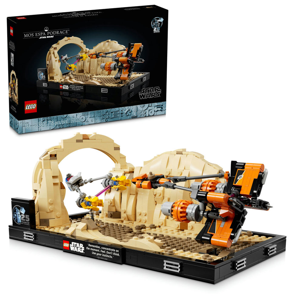 LEGO® Star Wars™ Mos Espa Podrace Diorama 75380