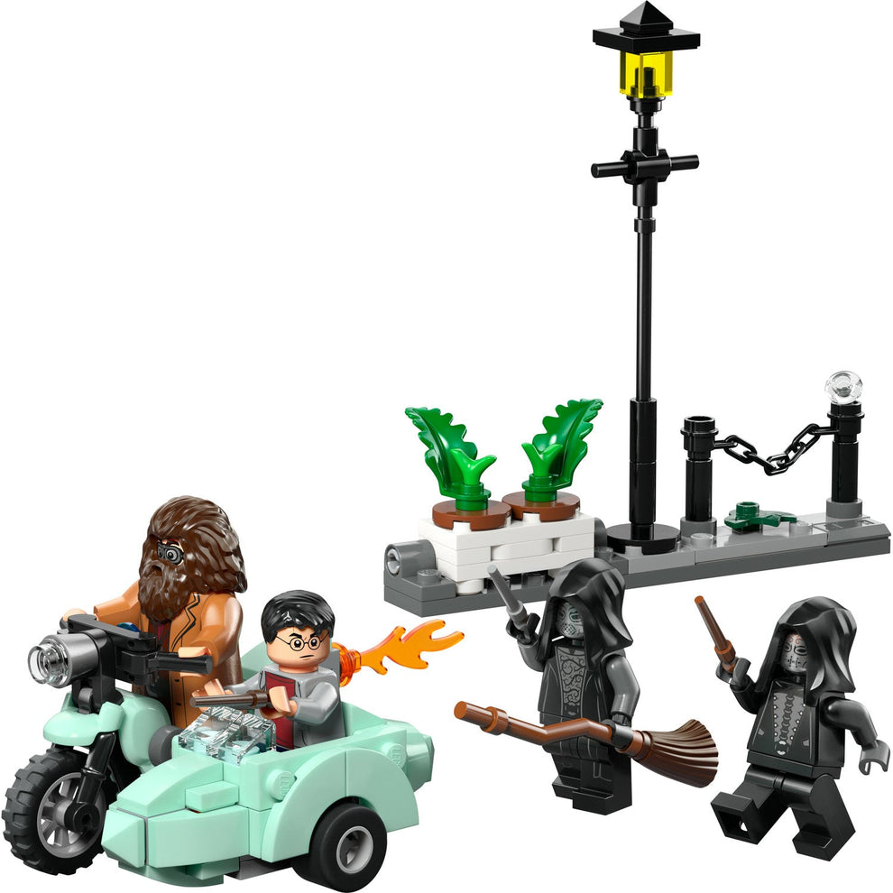 LEGO® Harry Potter™ Hagrid™ & Harry's Privet Drive Escape 76459