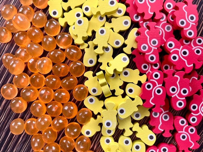 Finspan Upgrade Pack (Wooden Tokens & Squishy Eggs)