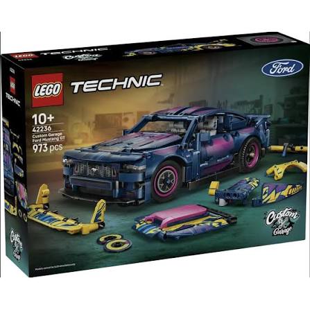 LEGO® Technic Custom Garage Ford Mustang GT Car 42236