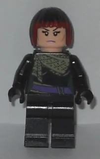 tnt047 Minifigure Karai - Scarf and Dark Red Hair Highlights (Movie Version)